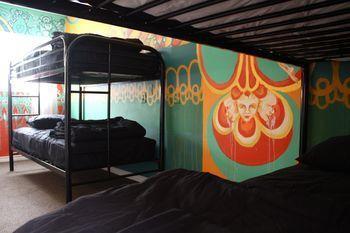 Drifter Jack'S Hostel Austin Bagian luar foto